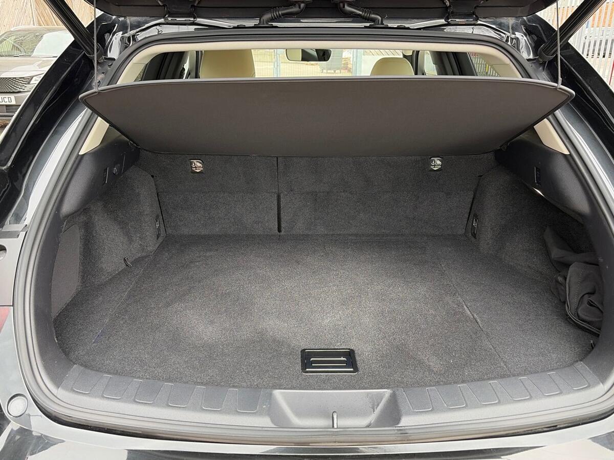 Used Lexus UX 2019 for sale - 77724897: Photo 10