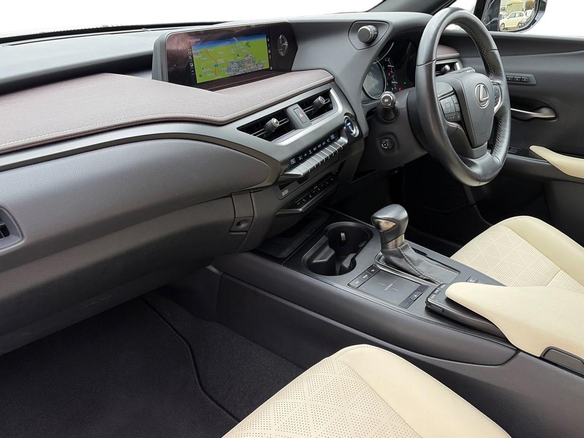 Used Lexus UX 2019 for sale - 77724897: Photo 7