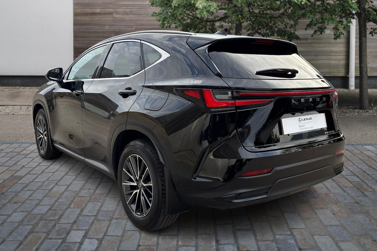 Used Lexus NX 2022 for sale - 76111683: Photo 3