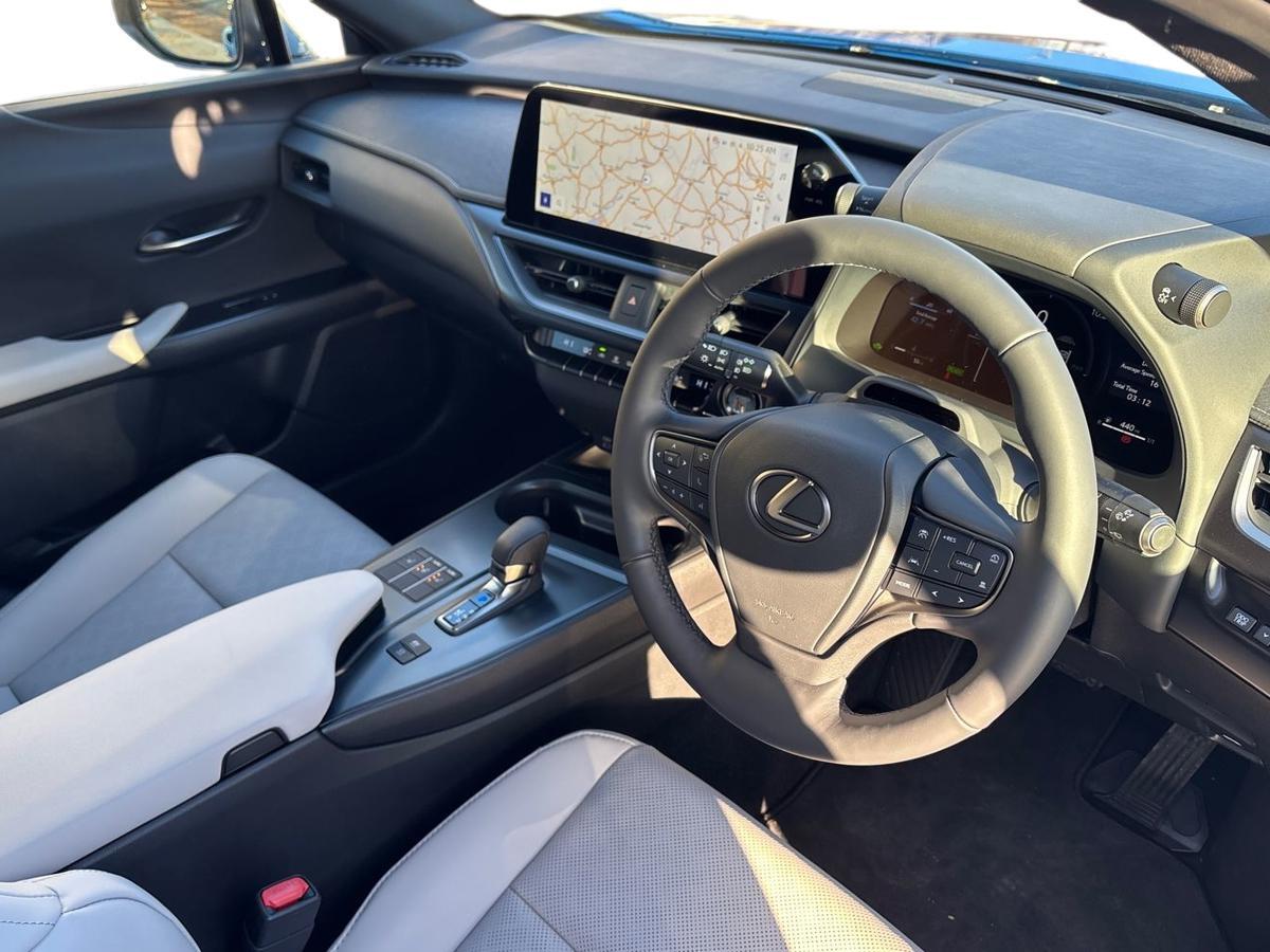 Used Lexus UX 2025 for sale - 77176860: Photo 12