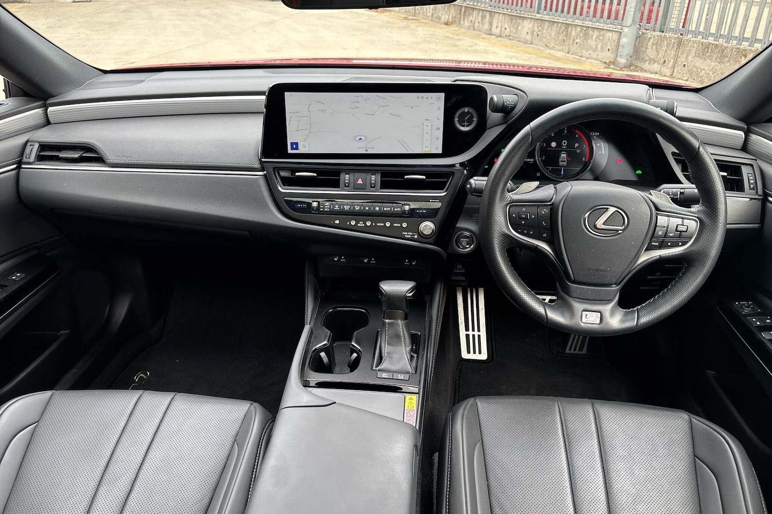 Used Lexus ES 2023 for sale - 76551823: Photo 12