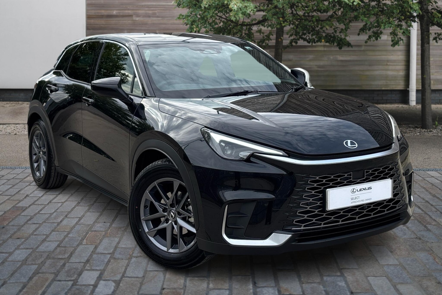 Used Lexus LBX 2025 for sale - 76111673: Photo 1