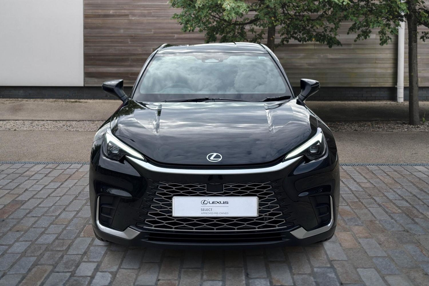 Used Lexus LBX 2025 for sale - 76111673: Photo 7