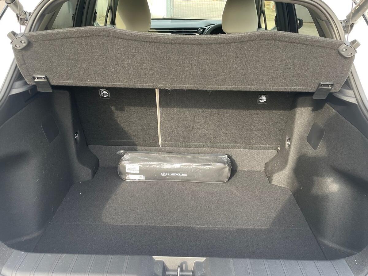 Used Lexus LBX 2025 for sale - 78008538: Photo 10