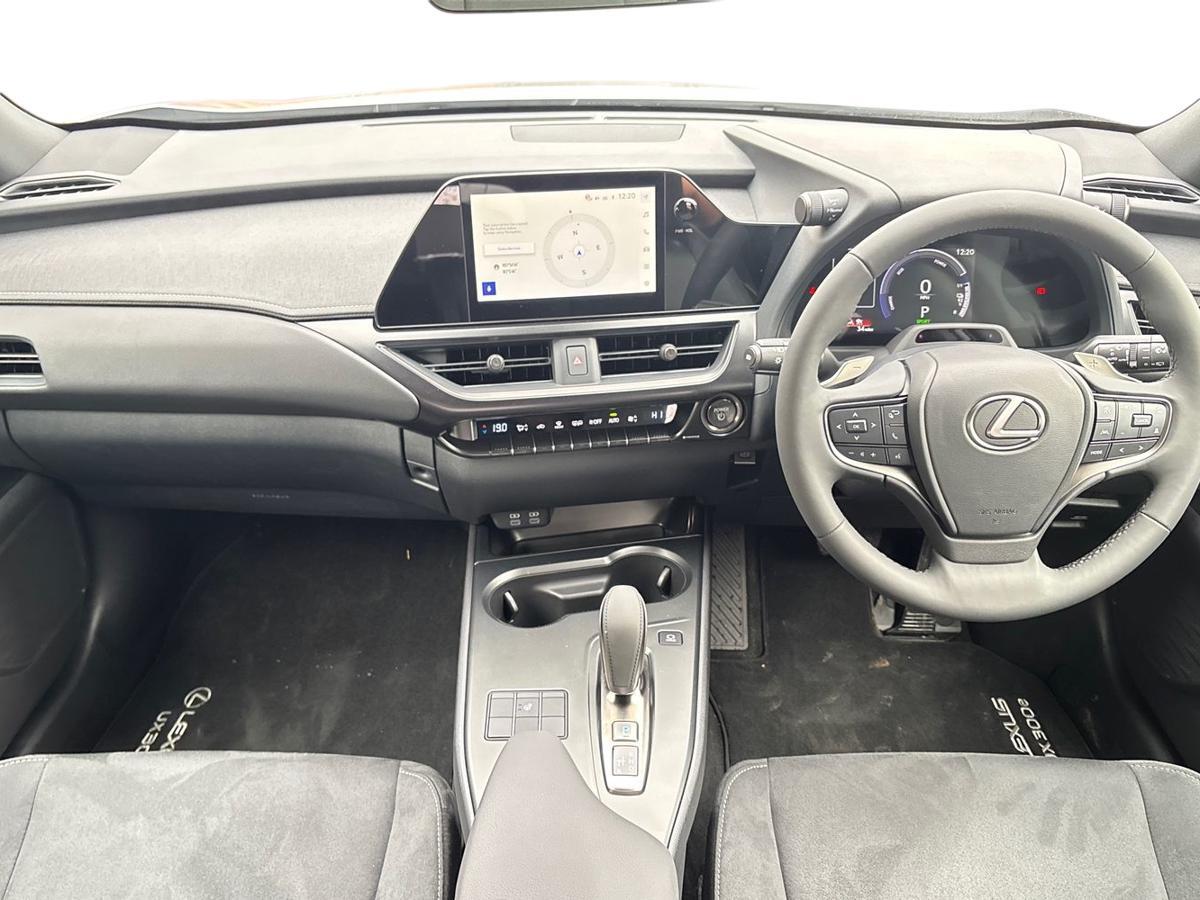 Used Lexus UX 2025 for sale - 77647519: Photo 8