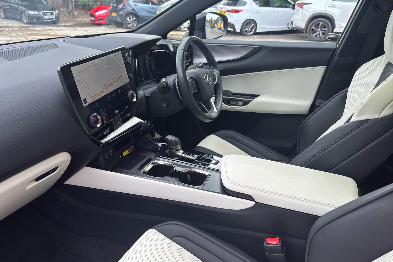 Used Lexus NX 2024 for sale - 76110575: Photo 2