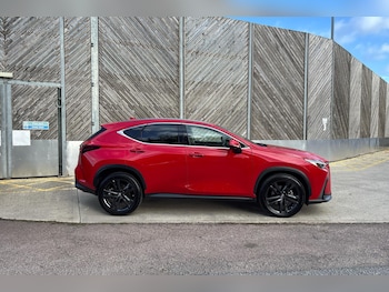 Used Lexus NX 2022 for sale - 76139677: Photo 4
