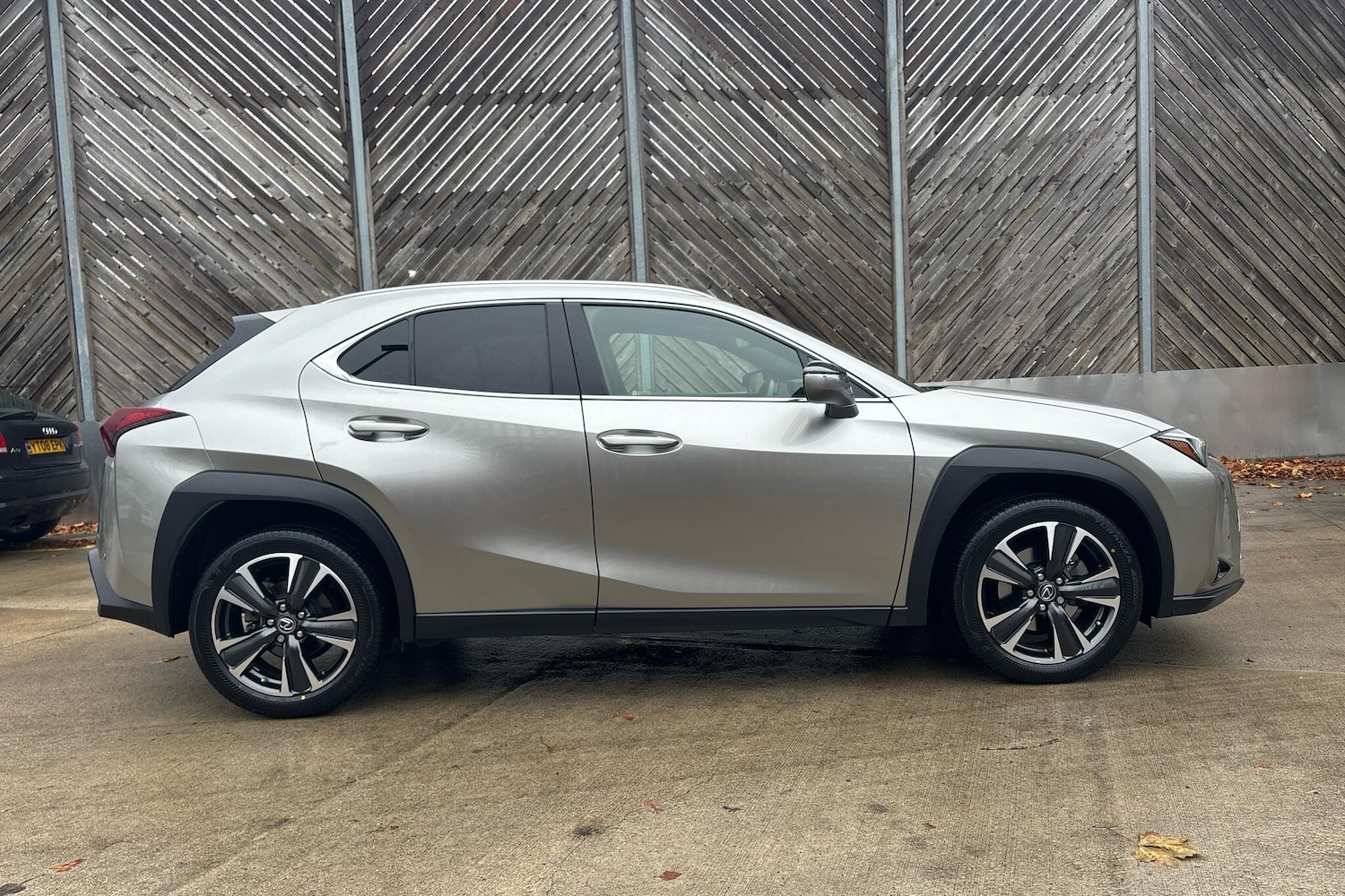 Used Lexus UX 2022 for sale - 76434248: Photo 4