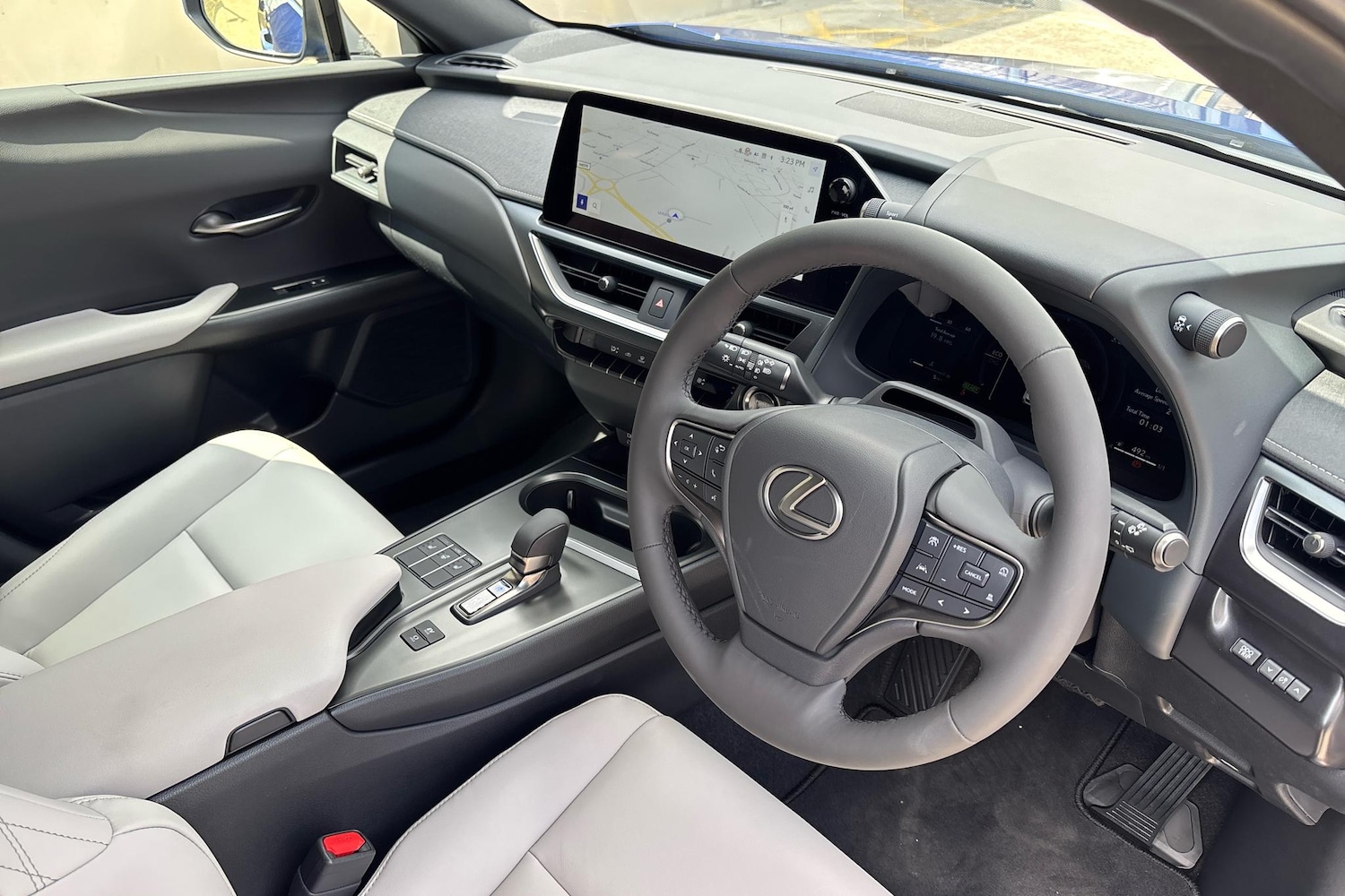 Used Lexus UX 2025 for sale - 77013563: Photo 6