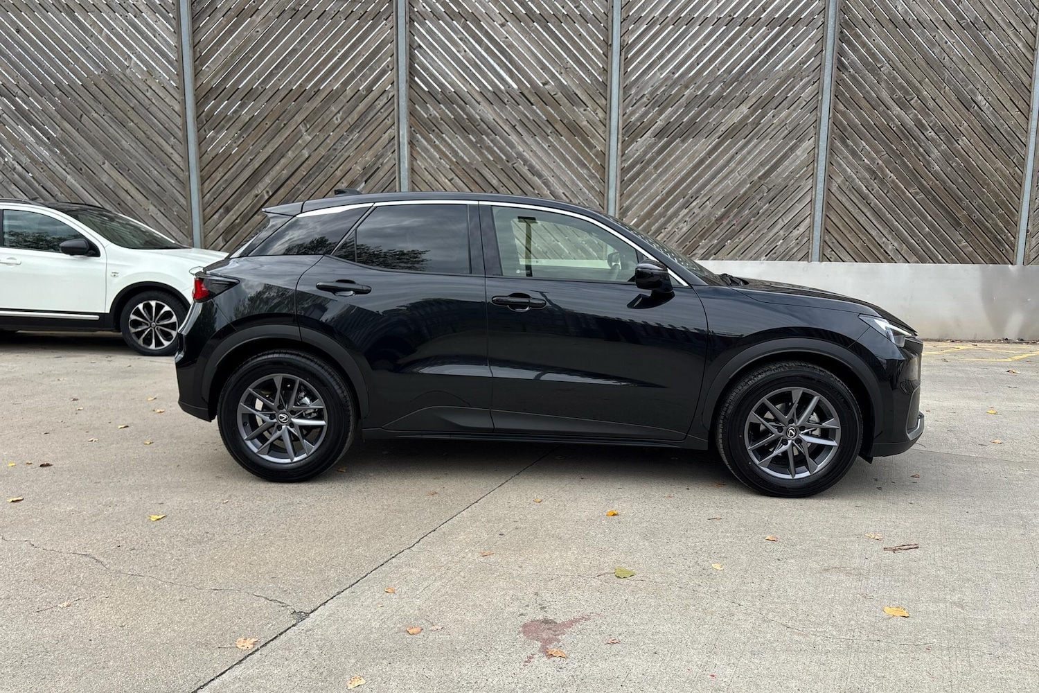 Used Lexus LBX 2025 for sale - 77176924: Photo 4