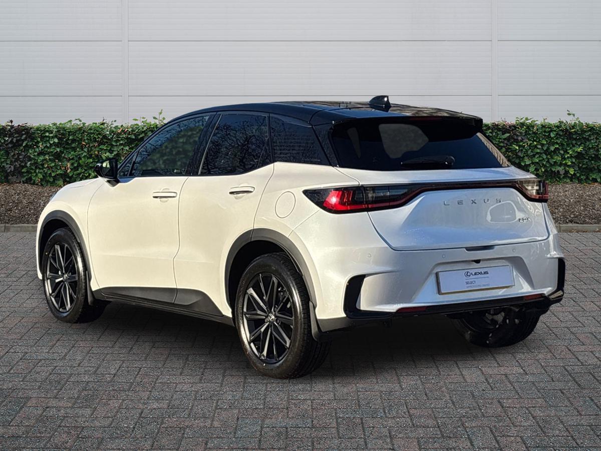 Used Lexus LBX 2025 for sale - 76800494: Photo 2