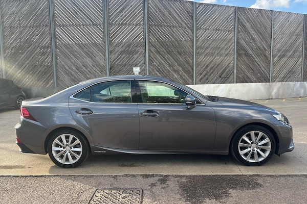 Used Lexus IS 2015 for sale - 76111161: Photo 4