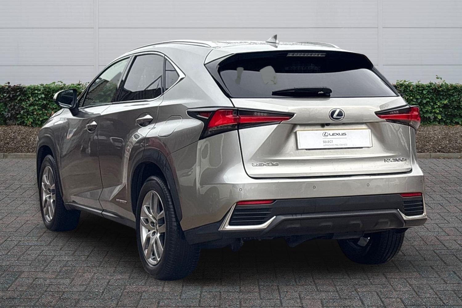 Used Lexus NX 2019 for sale - 77176799: Photo 2