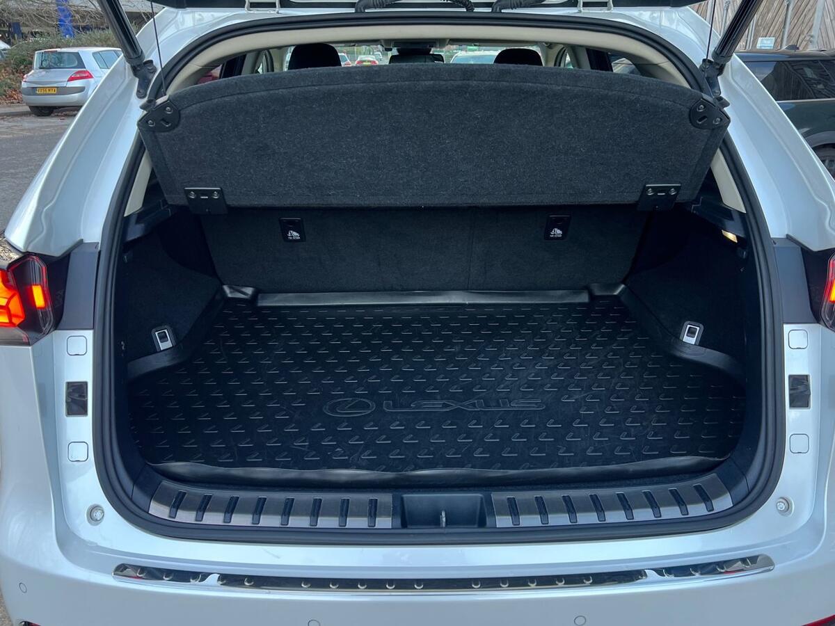 Used Lexus NX 2019 for sale - 76937307: Photo 10