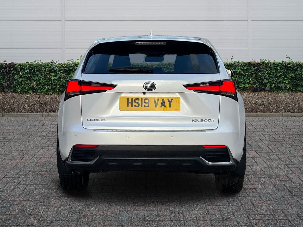 Used Lexus NX 2019 for sale - 76937307: Photo 4