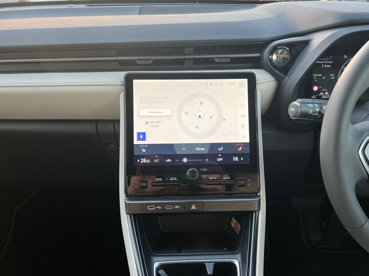 Used Lexus LBX 2024 for sale - 77124638: Photo 11