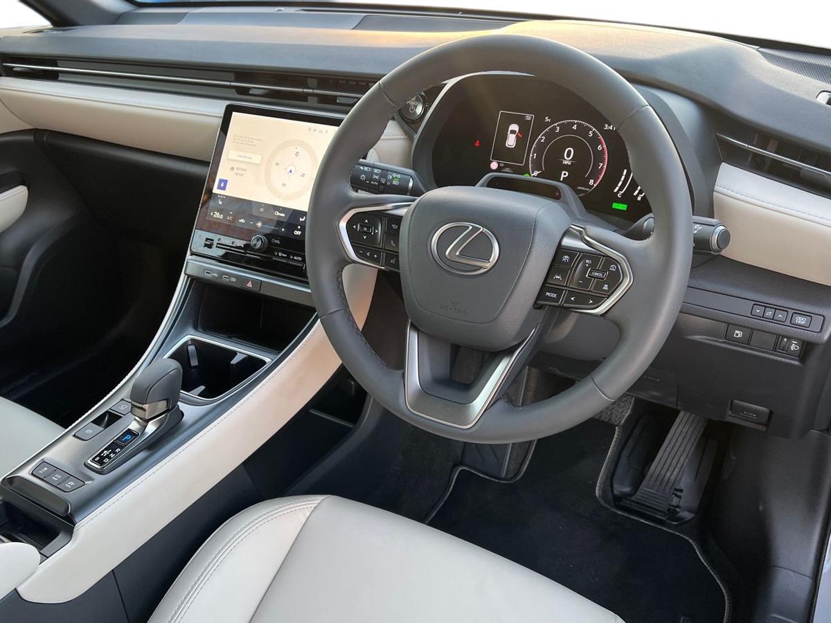 Used Lexus LBX 2024 for sale - 77124638: Photo 12