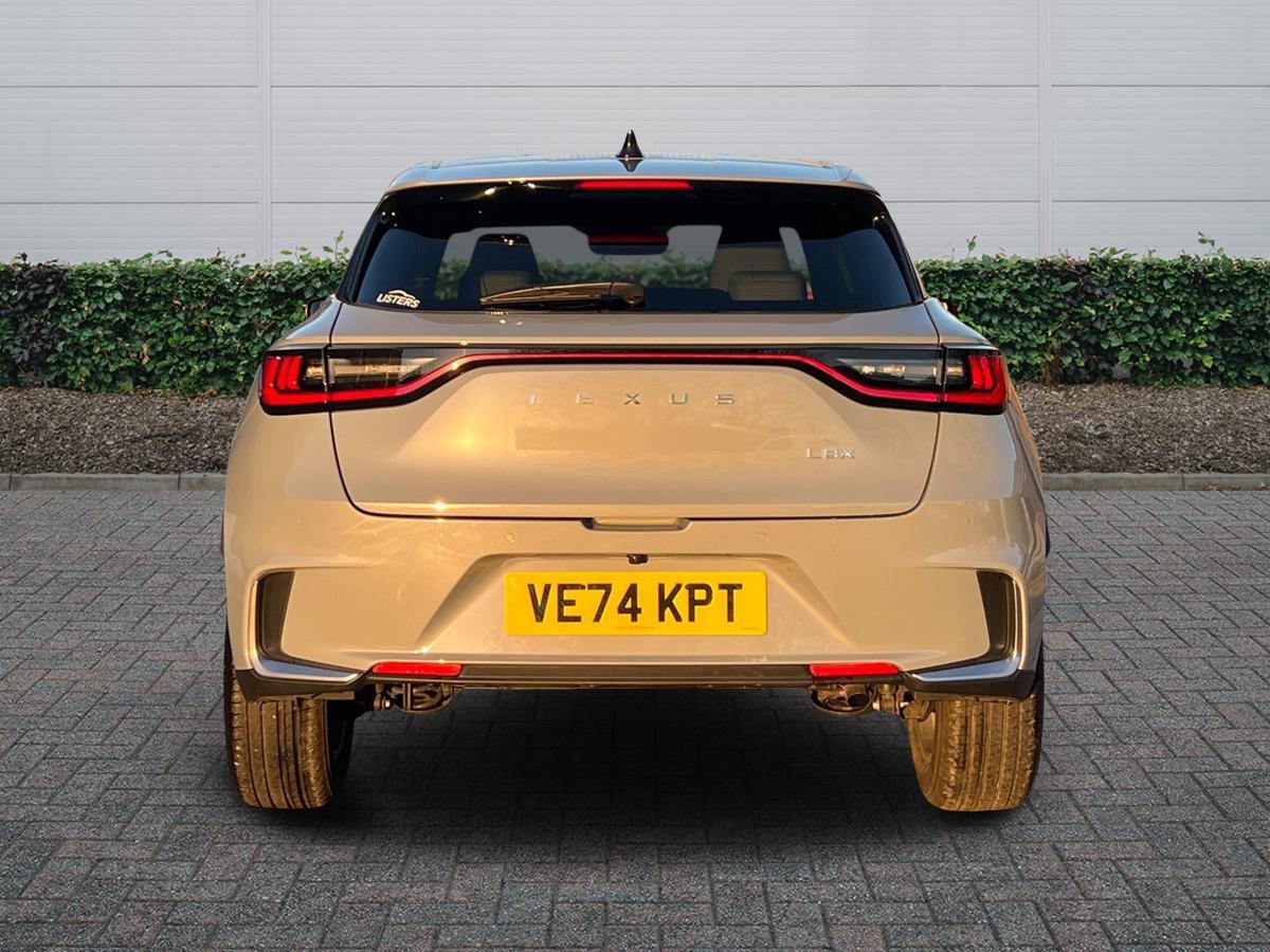 Used Lexus LBX 2024 for sale - 77124638: Photo 4