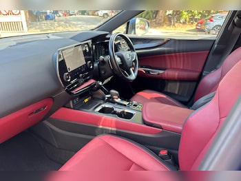 Used Lexus NX 2023 for sale - 76111041: Photo 2
