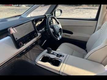Used Lexus LM 2025 for sale - 74272517: Photo