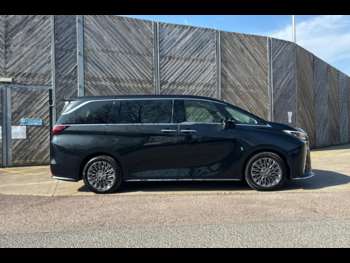 Used Lexus LM 2025 for sale - 74272517: Photo