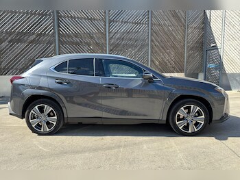 Used Lexus UX 2024 for sale - 75671491: Photo