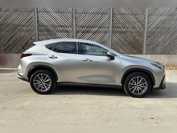 Used Lexus NX 2023 for sale - 76216634: Photo 4