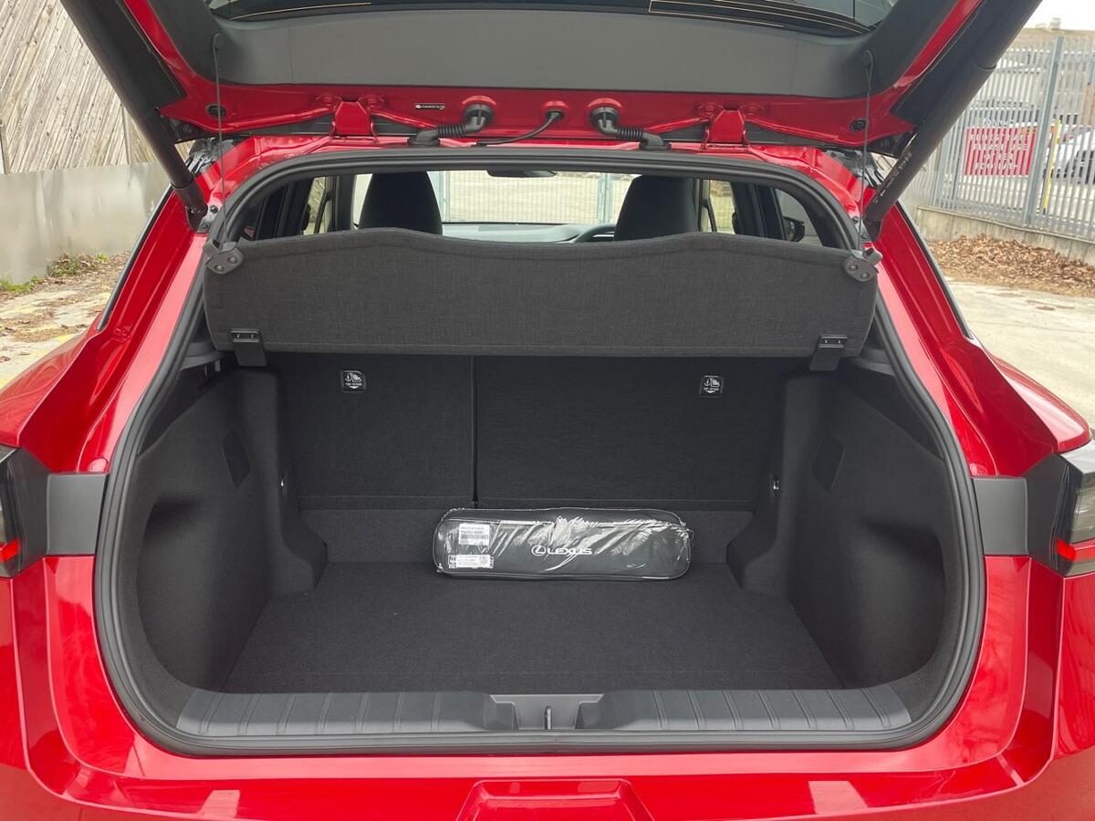 Used Lexus LBX 2026 for sale - 78102470: Photo 10