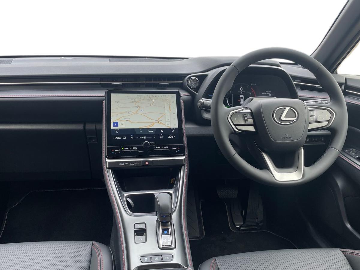 Used Lexus LBX 2026 for sale - 78102470: Photo 8