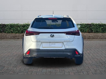 Used Lexus UX 2022 for sale - 76800394: Photo