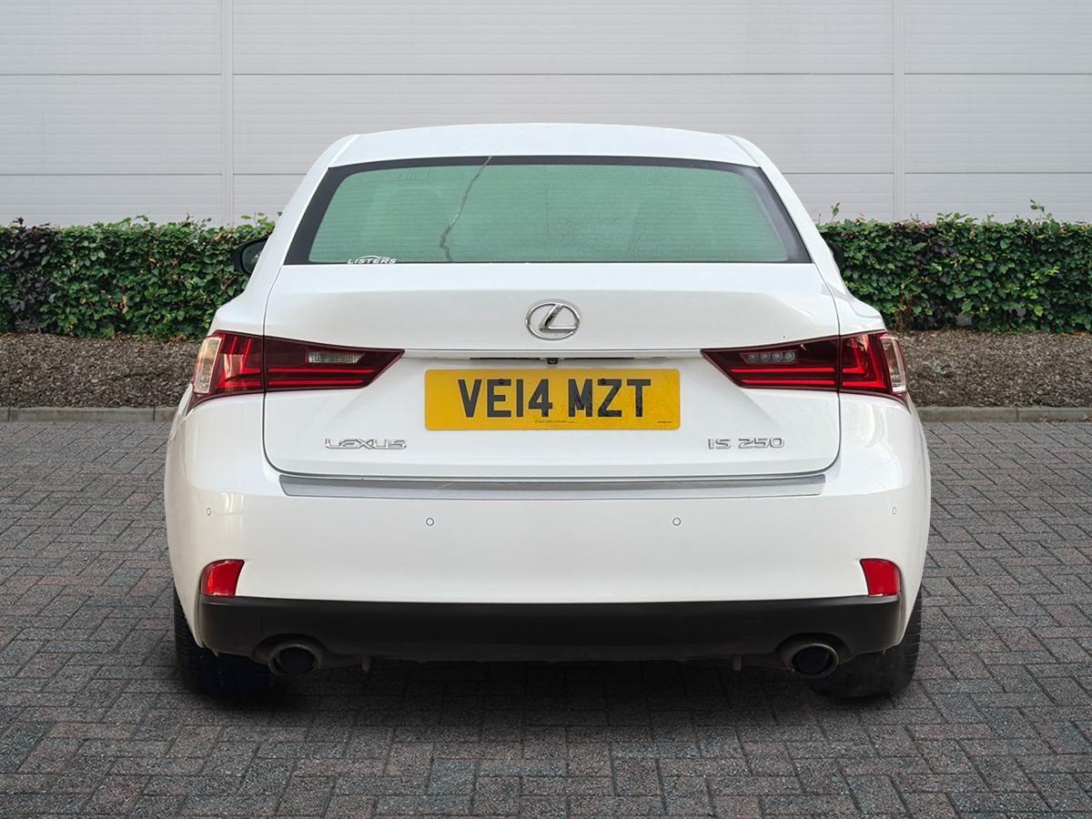 Used Lexus IS 2014 for sale - 77575944: Photo 4