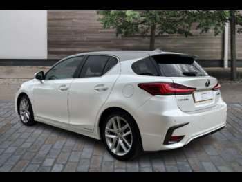 Used Lexus CT 2017 for sale - 75073232: Photo