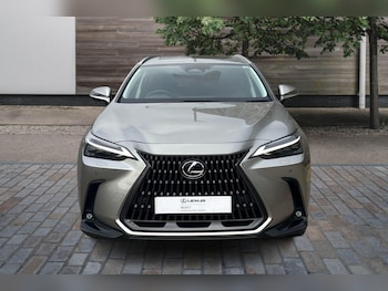 Used Lexus NX 2025 for sale - 76110573: Photo 4