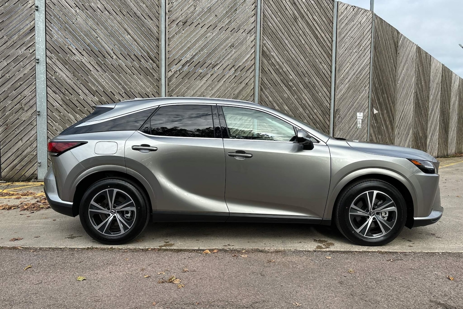 Used Lexus RX 2024 for sale - 76139728: Photo 4