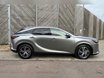Used Lexus RX 2024 for sale - 76139728: Photo 4