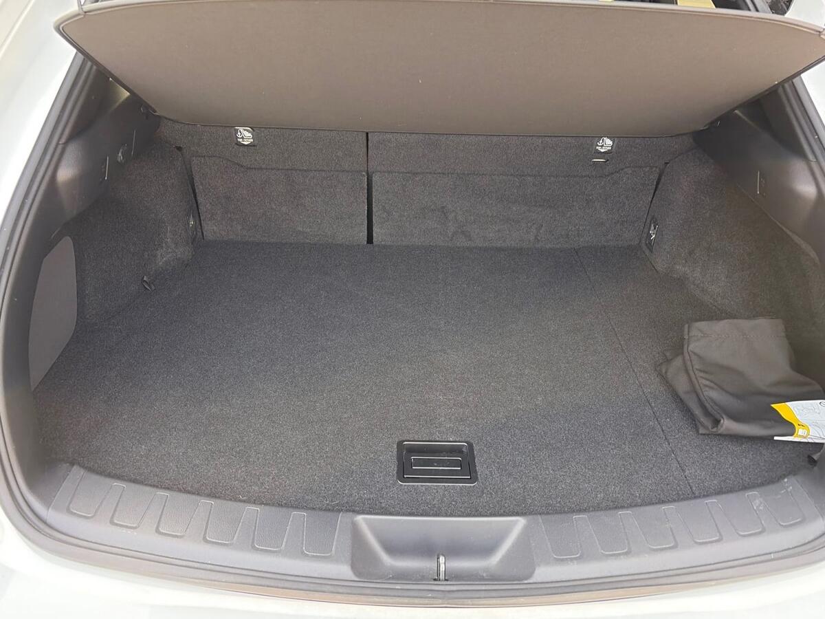 Used Lexus UX 2023 for sale - 77575972: Photo 10