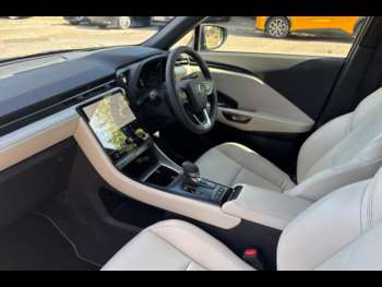 Used Lexus LBX 2024 for sale - 75128540: Photo