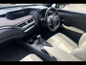 Used Lexus UX 2020 for sale - 75116056: Photo