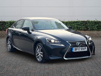 Used Lexus IS 2017 for sale - 77315865: Photo