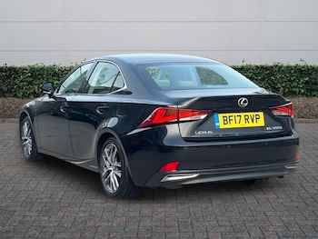 Used Lexus IS 2017 for sale - 77315865: Photo