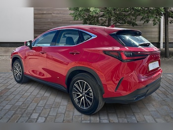 Used Lexus NX 2025 for sale - 76111601: Photo 3