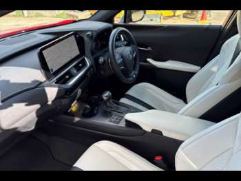 Used Lexus UX 2023 for sale - 75450850: Photo