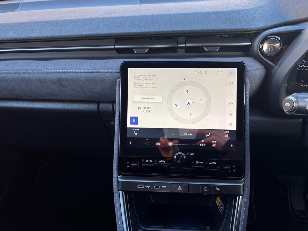 Used Lexus LBX 2024 for sale - 76625076: Photo 11