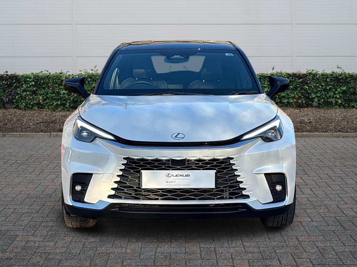 Used Lexus LBX 2024 for sale - 76625076: Photo 3