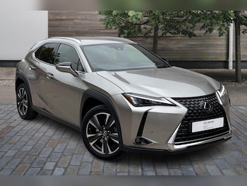 2022 (72) - 250h 2.0 5dr CVT (Premium Plus)