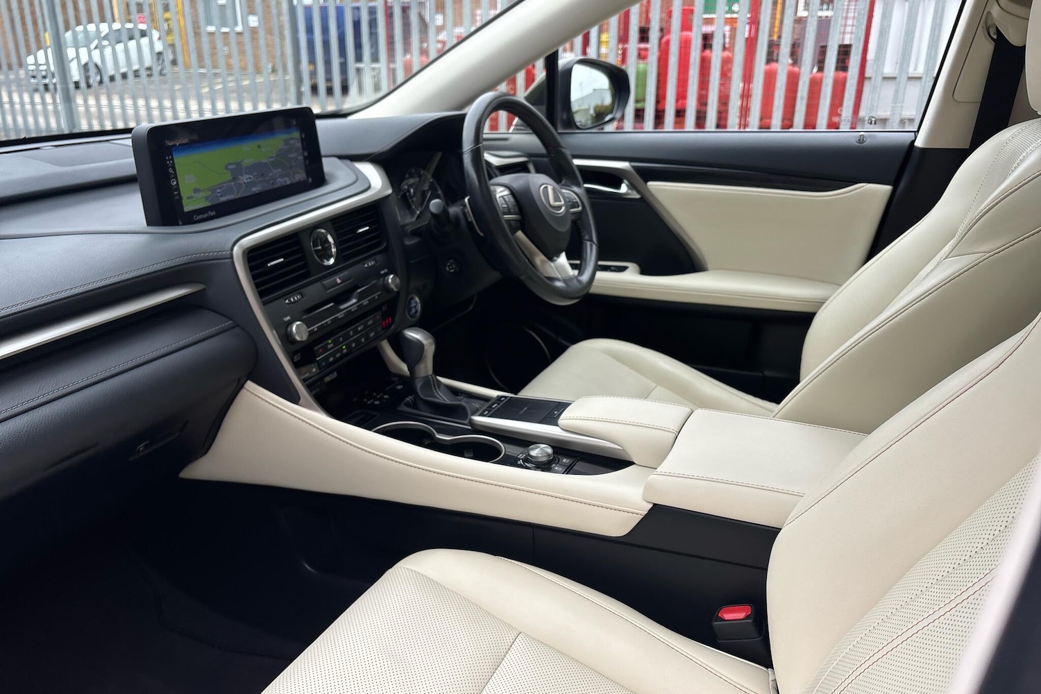 Used Lexus RX 2020 for sale - 76139671: Photo 2