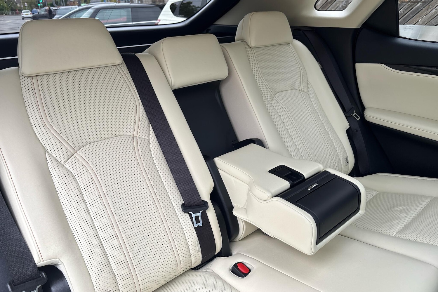 Used Lexus RX 2020 for sale - 76139671: Photo 9