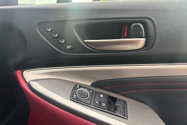 Used Lexus RC 2018 for sale - 76110960: Photo 13