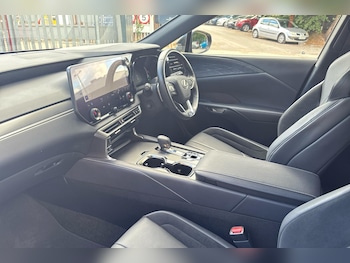 Used Lexus RX 2023 for sale - 75647840: Photo
