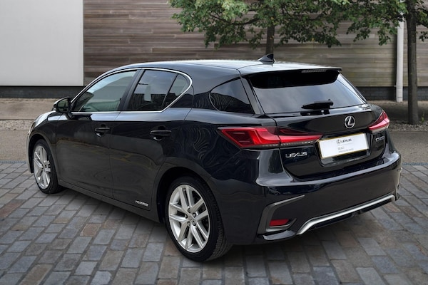 Used Lexus CT 2019 for sale - 76248510: Photo 3